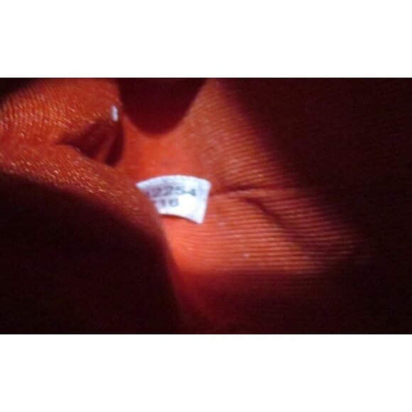 COACH Corner Zip Wristlet Miami Red Rose Print 4 X 6 - Picture 9 of 13